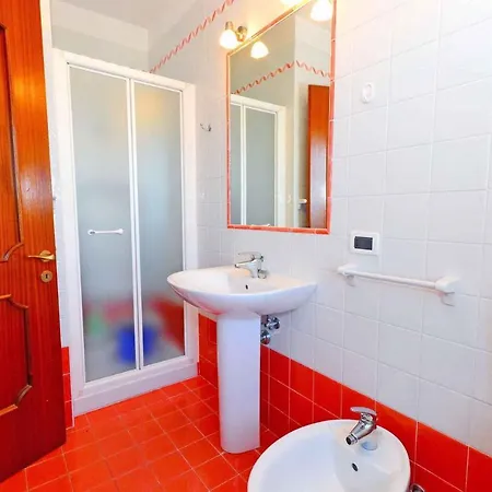 Apartment In Lignano 21657
